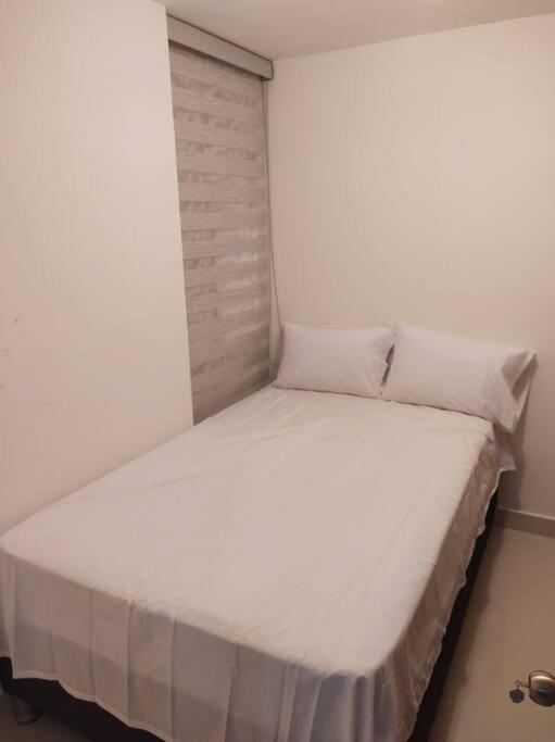 CONDOMINIO PEÑA AZUL LA MORADA - Apartamento de 3 dormitorios - 30