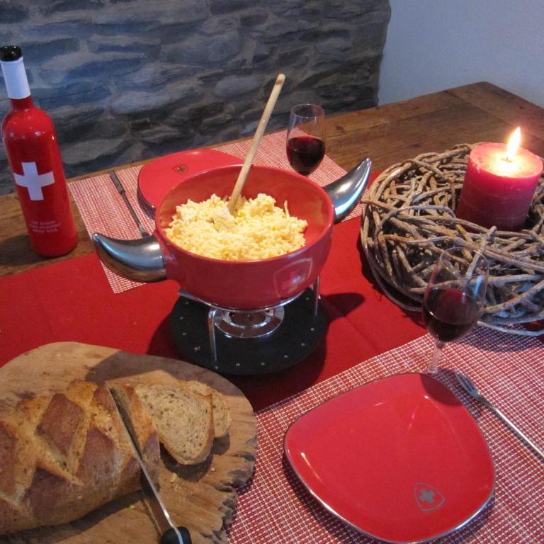 Swissalpschalet 4-5 Check also our new home Swissalpschalet 6 PRO - Apartment - 19