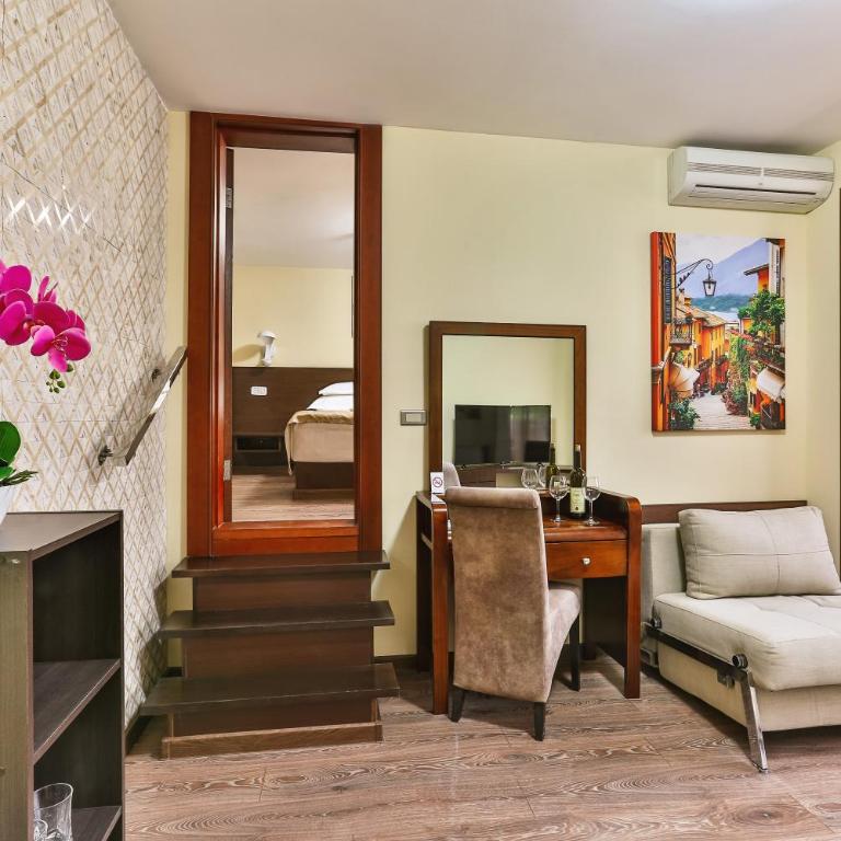 Hotel Premier - Porodični Suite sa 2 Spavaće Sobe - 6