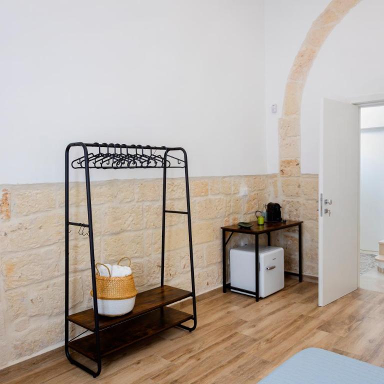 Apulian House - Camera Matrimoniale con Bagno Privato - 4
