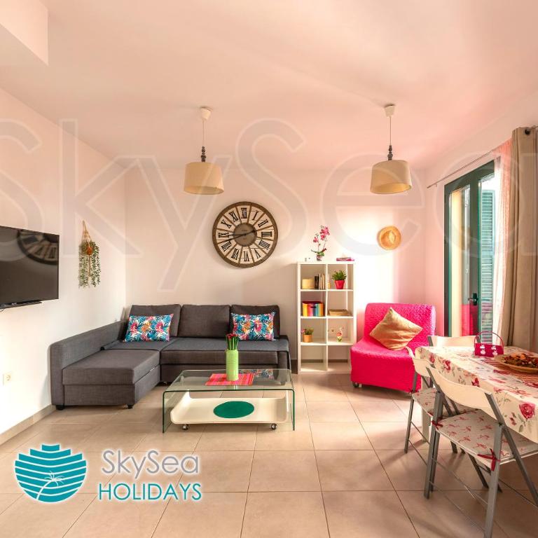 SkySea Holidays CITY CENTER SUITES - Apartamento Superior Flamenco - 7