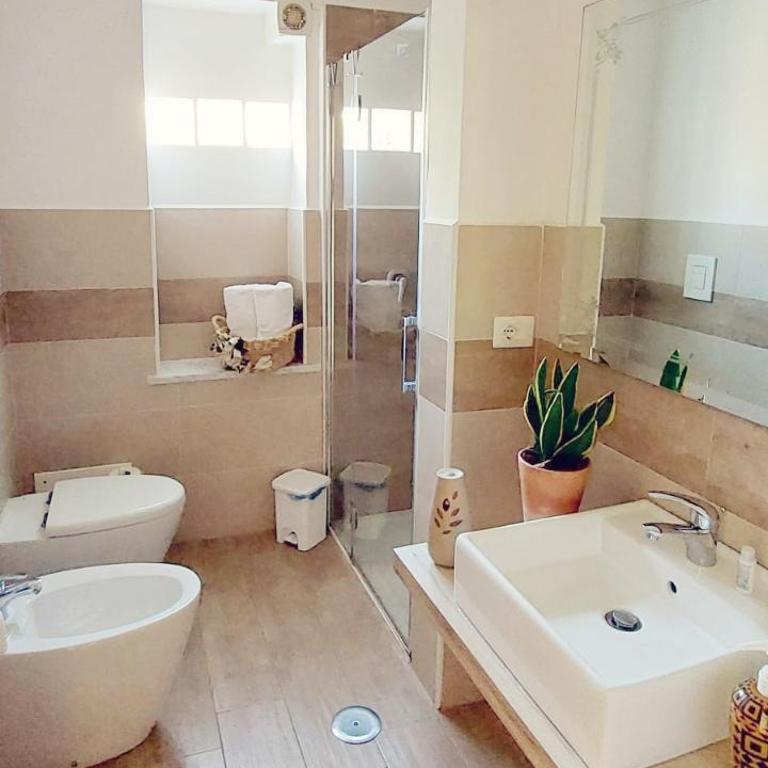 B&B Maison Blanche - Camera Tripla Deluxe - 4
