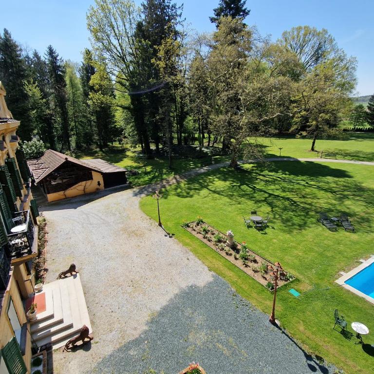Palais Kneissl - Suite mit Gartenblick - 9