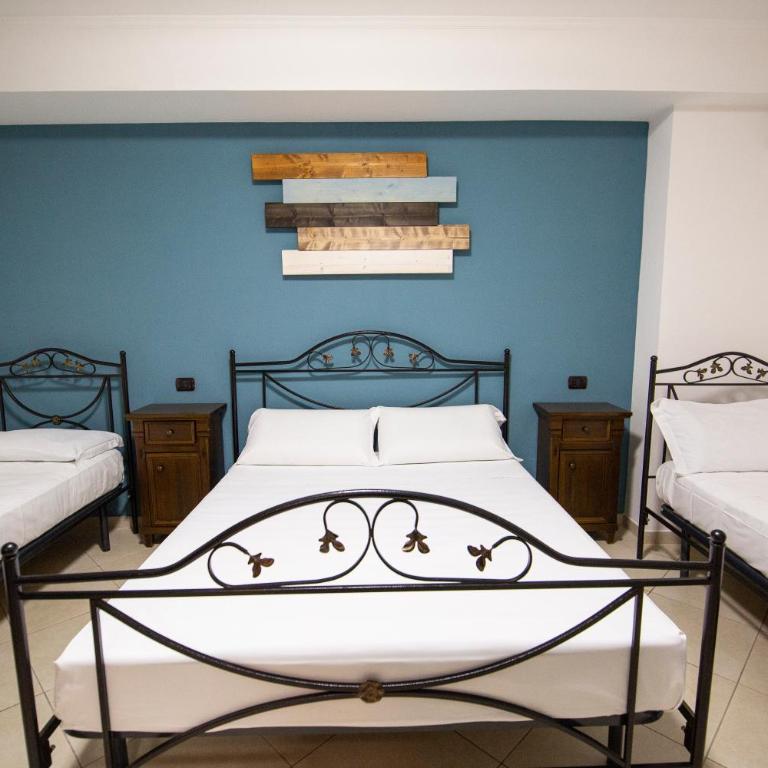 Pompei Luxury Rooms - Camera Familiare - 1