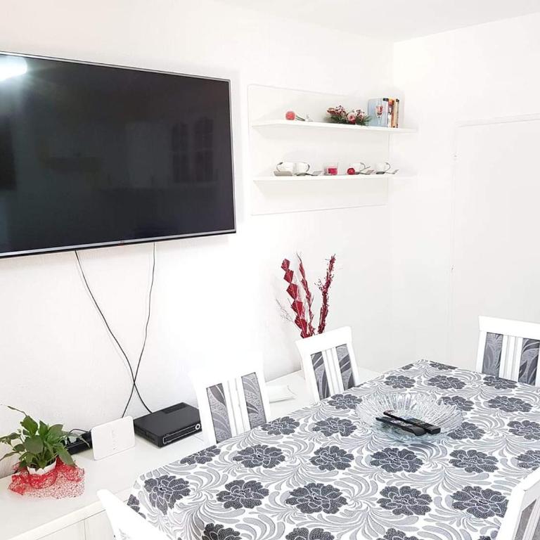 Montenegro Apartments - Private Beach - One-Bedroom Apartment - 6