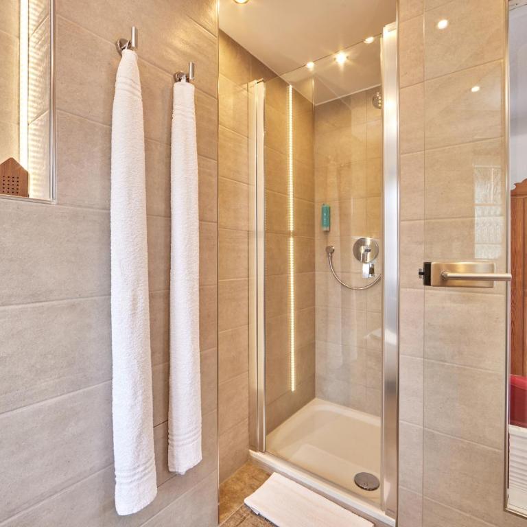 Gästehaus Angela - Deluxe Doppelzimmer mit Balkon - 4