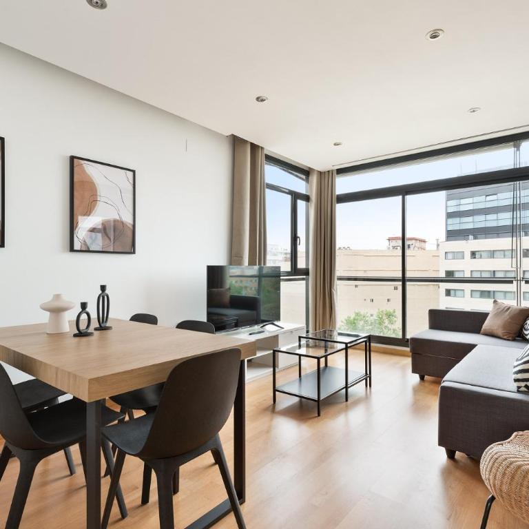 chicStays Apartment Ciutadella Park - Two-Bedroom Apartment - 1