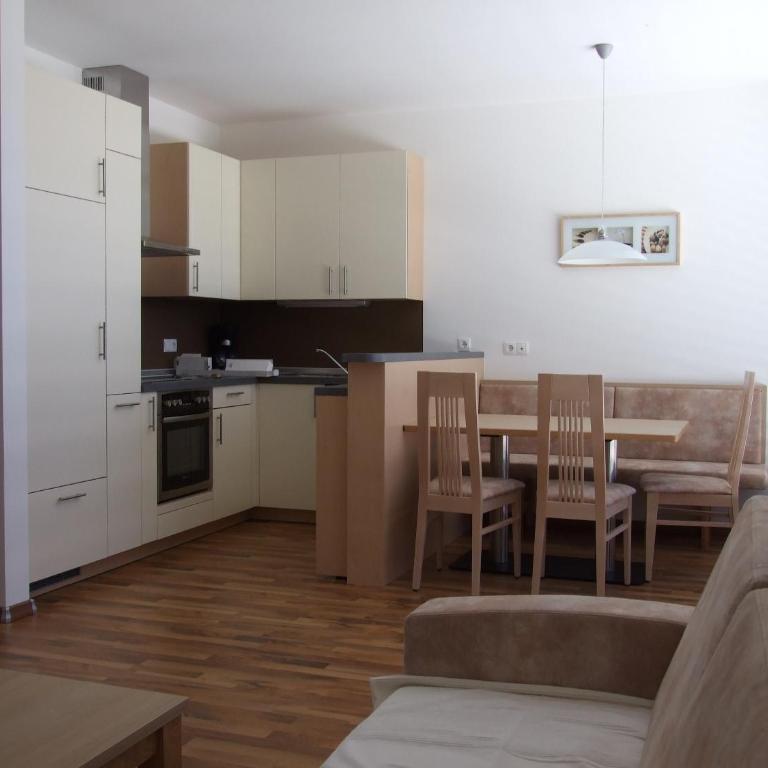 Tauberhof Apartments - Apartment mit 3 Schlafzimmern - 2