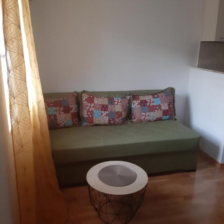 Apartman M&M - One-Bedroom Apartment - 7