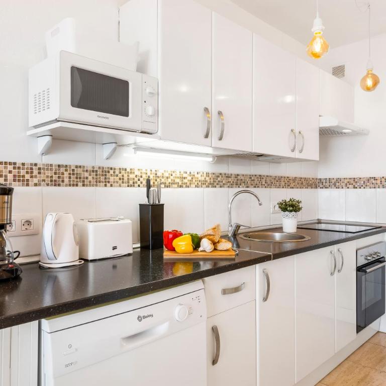 1314 FABULOUS 2 BEDROOM Accommodation ROOF TERRACE - Apartamento de 2 dormitorios - 18