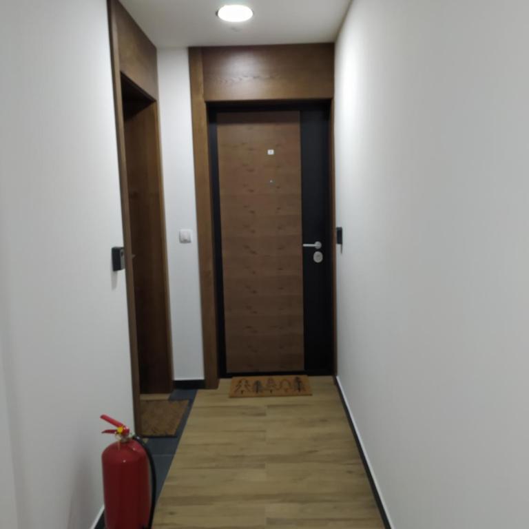 Borovi 21 - Apartman sa 1 Spavaćom Sobom - 5