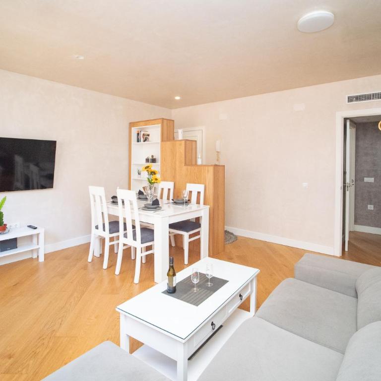 Sunflowers - Apartamento de 3 dormitorios - 1