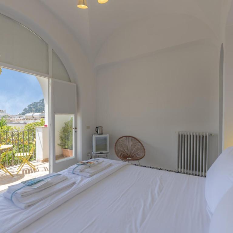 Villa Dorothee - Camera Deluxe - 12
