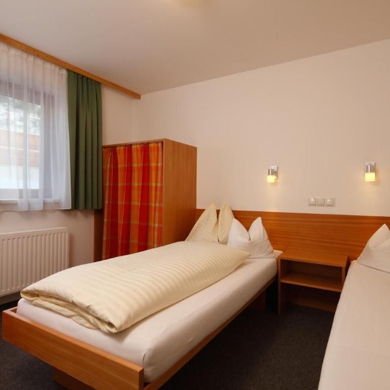 Ferienwohnungen Broser - Apartment mit 2 Schlafzimmern - 1