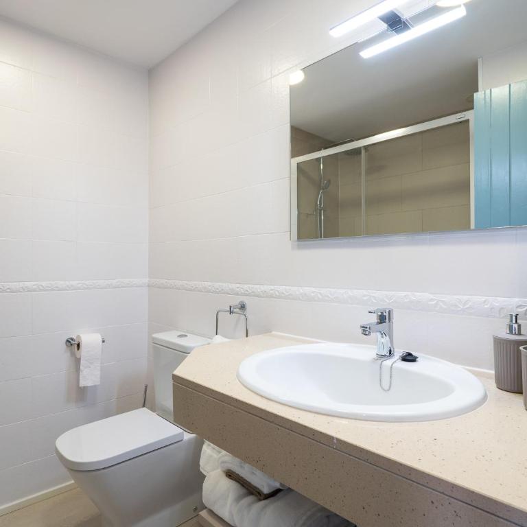 Preciosos Apartamentos Reformados en Son Bou - Casa de 2 dormitorios - 23
