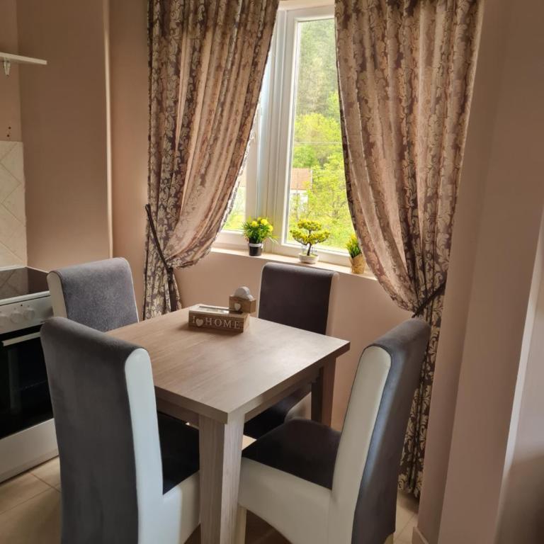 Apartman ALEX LUX - Two-Bedroom Apartment - 4