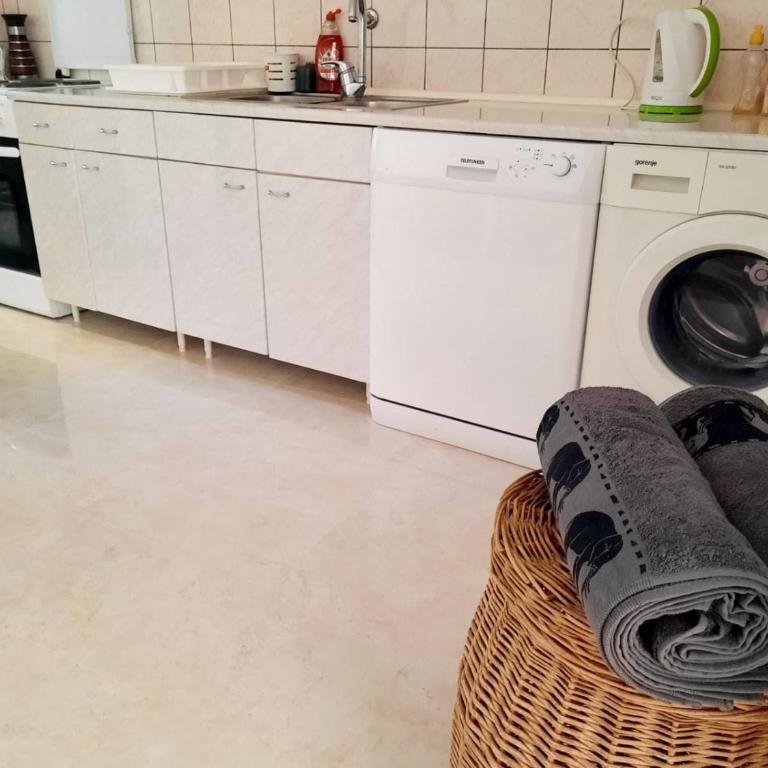 Apartman Square - Two-Bedroom Apartment - 19