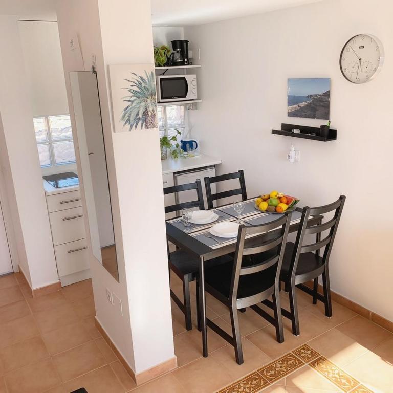 Apartamento Vilem & Piscina, Wi-Fi - Apartamento con vistas a la piscina - 8