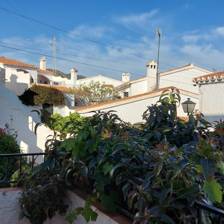 New Boho Home with Balcony, Private Garden and Communal Pool - Casa de 2 dormitorios - 31