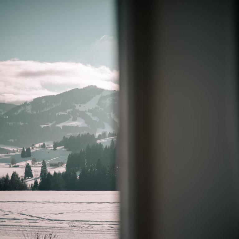 Mittelburg Wellnesshotel - Einzelzimmer mit Bergblick - 3
