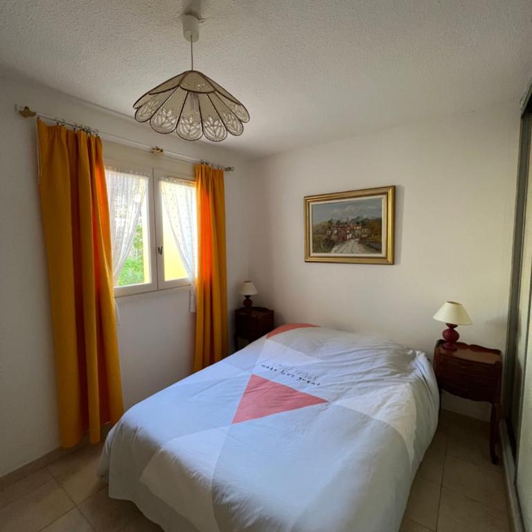 Appartement Camargue Village à deux pas de la plage du Boucanet - Apartment - 11