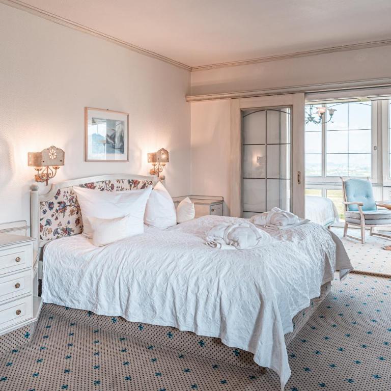 Mittelburg Wellnesshotel - Suite mit Bergblick - 3
