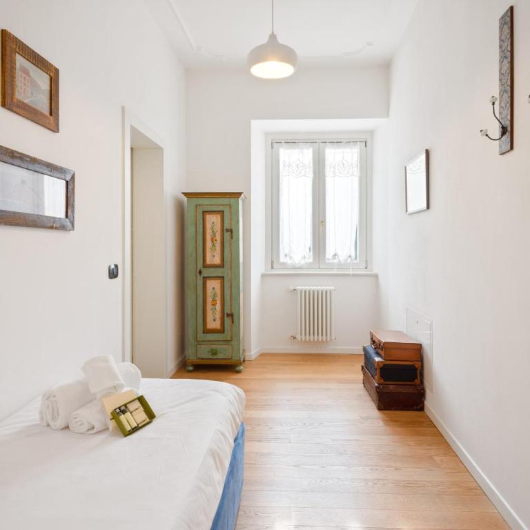 San Vitale Elegant Flat - Two-Bedroom Apartment - 5