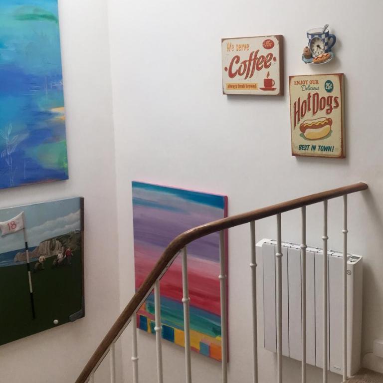 À deux pas du casino et de la plage Spacieux 2 pièces - Appartement 1 Chambre - 7
