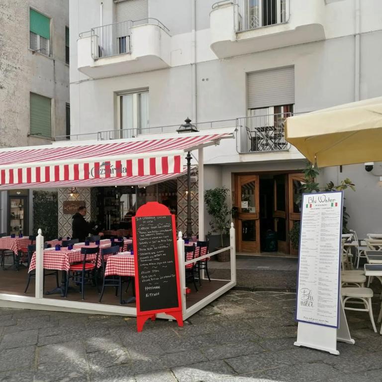 La casa di Rosa (Appartamento con terrazzo panoramico nel Cuore di Sorrento) - Appartamento - 55