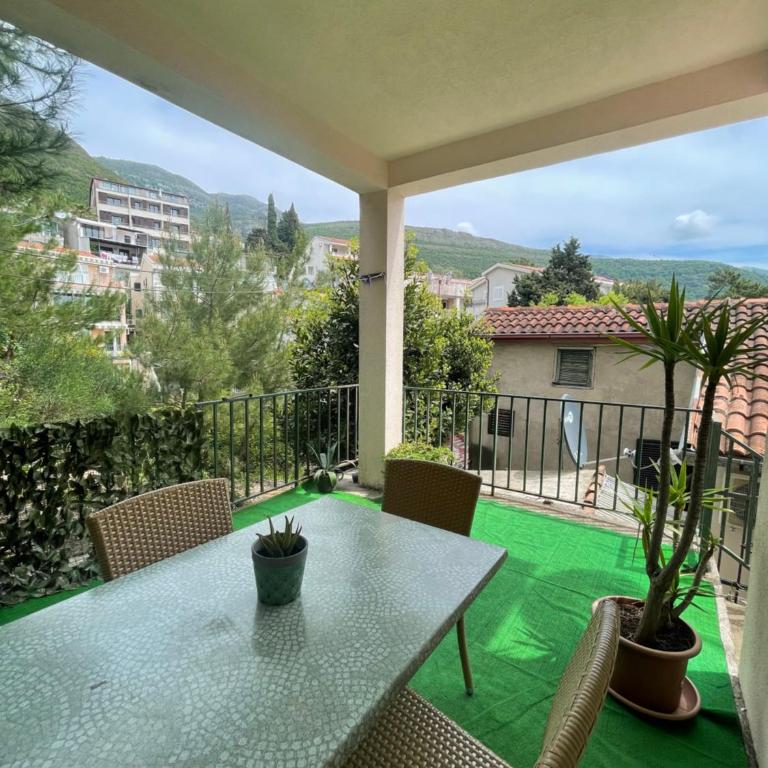Katarina Apartments - Komfor Apartman sa 1 Spavaćom Sobom i Terasom - 4