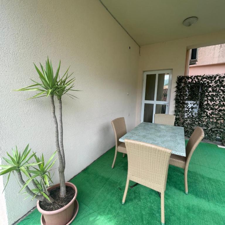 Katarina Apartments - Komfor Apartman sa 1 Spavaćom Sobom i Terasom - 5