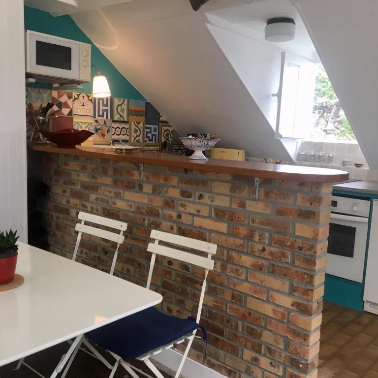 À deux pas du casino et de la plage Spacieux 2 pièces - Appartement 1 Chambre - 17