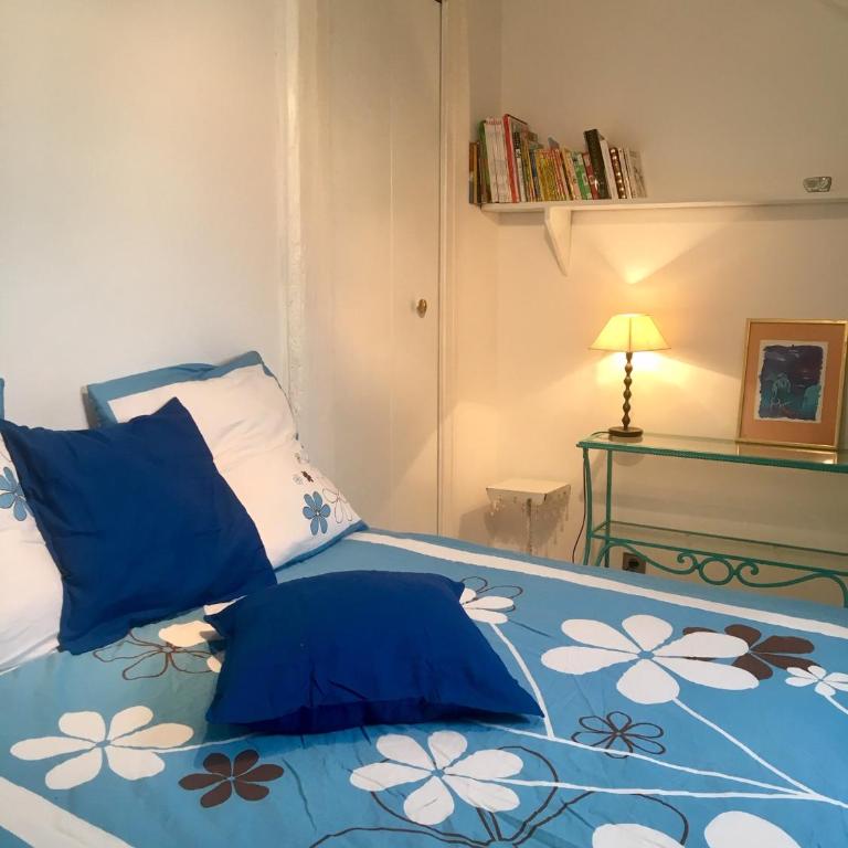 À deux pas du casino et de la plage Spacieux 2 pièces - Appartement 1 Chambre - 25