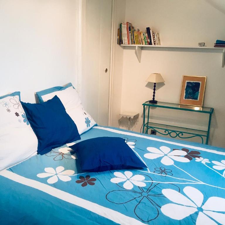 À deux pas du casino et de la plage Spacieux 2 pièces - Appartement 1 Chambre - 24