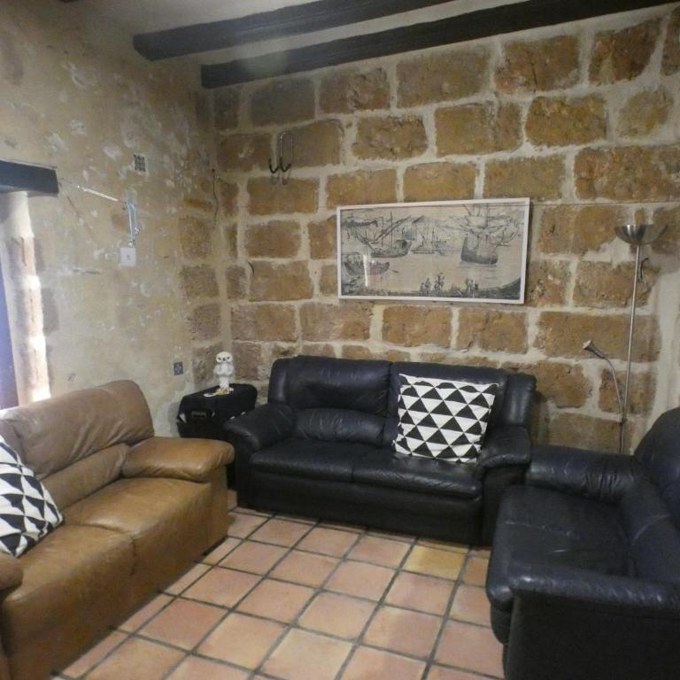 No.5B - Lovely Studio Apt with A/C in the centre of the old town - Apartamento - 24