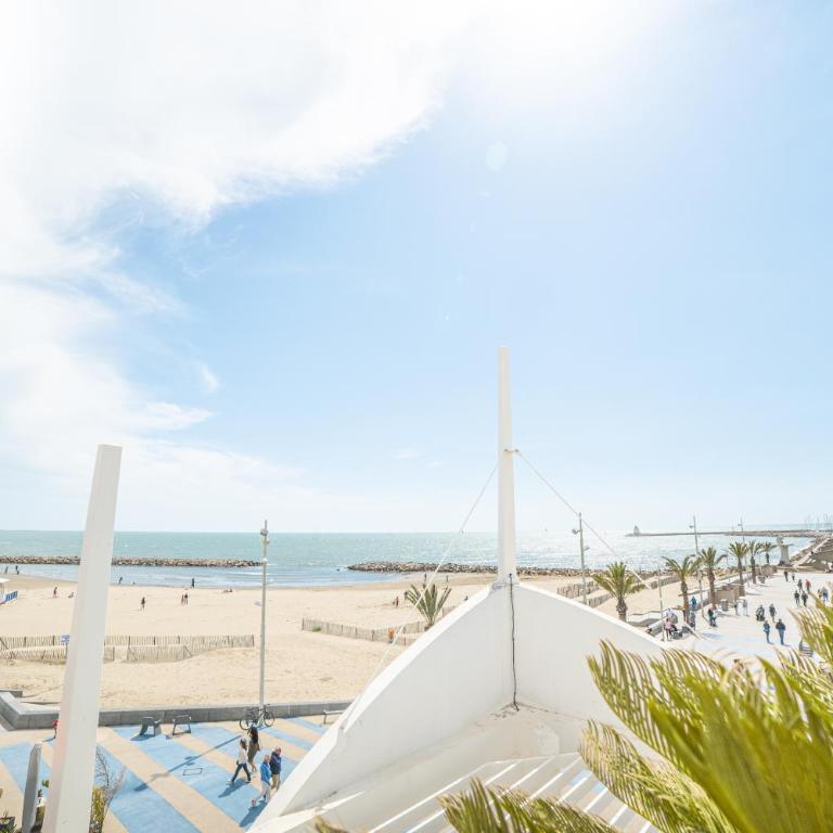 Luxury Mind Vue Exceptionnelle Pied dans l'eau Parkings privés 2 places Climatisation Hyper centre logement d'exception - Apartment mit 3 Schlafzimmern - 41