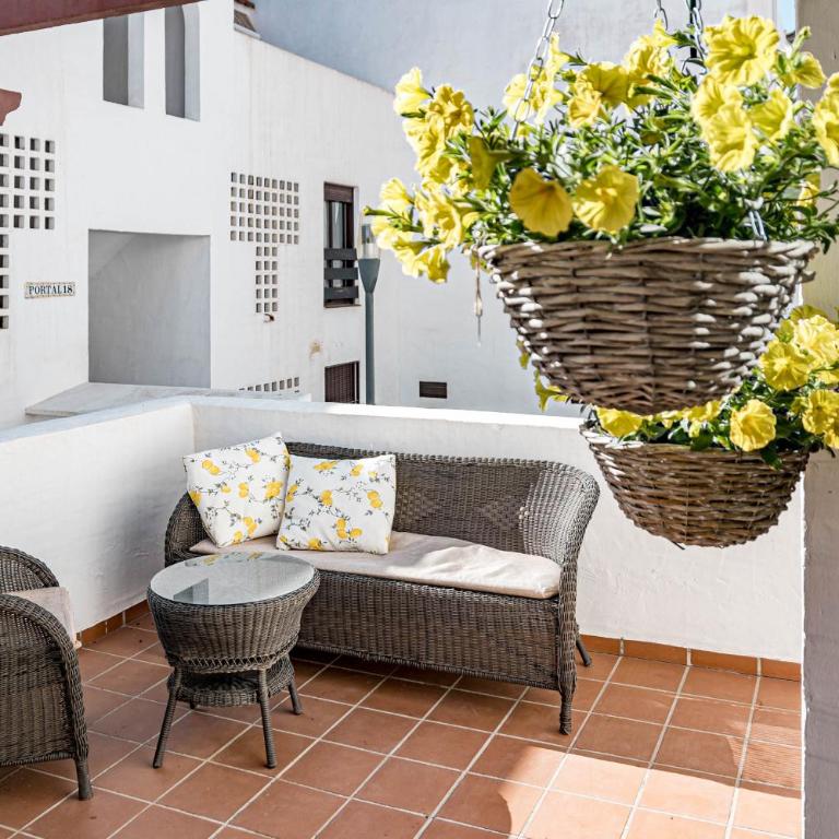 Amazing 2-Bedroom Retreat in Nueva Andalucia, Steps from Centro Plaza - Apartamento - 28