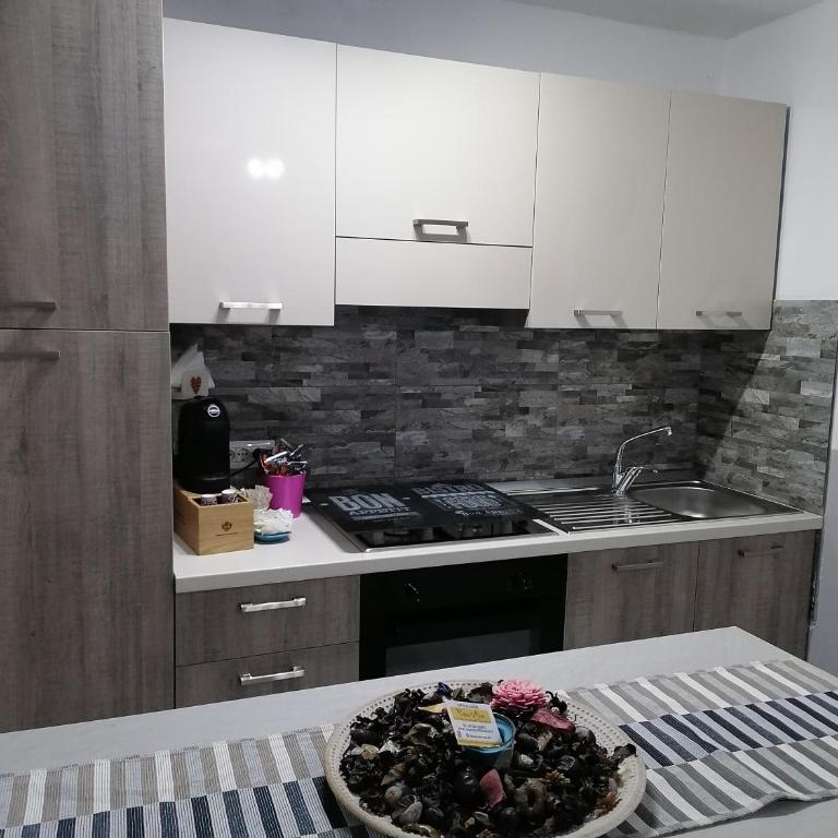 Casa Mia - Family Room with Private Bathroom - 9