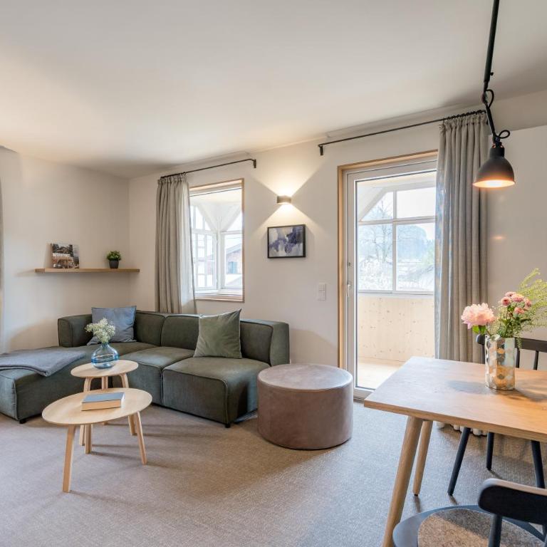 Goldbrunn - Apartment mit Balkon - 1