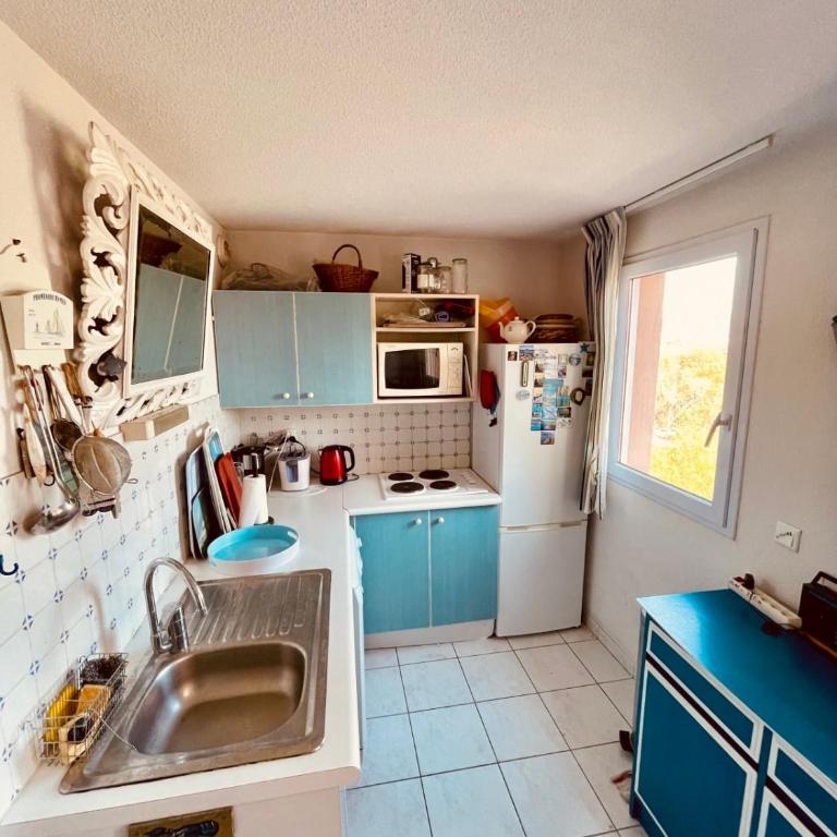 Spacieux Appartement Climatisé Dernier étage - Appartement - 6