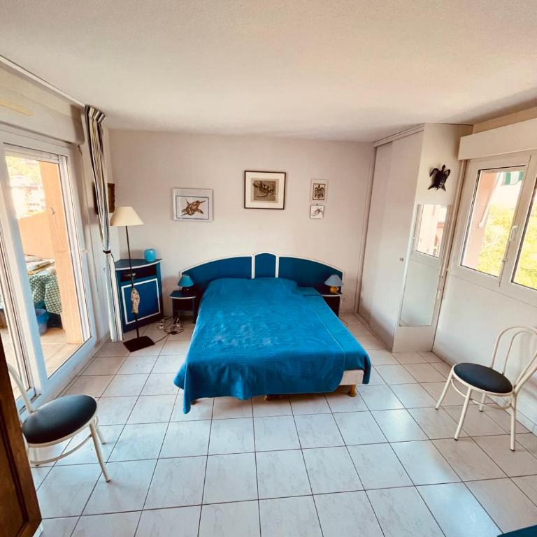 Spacieux Appartement Climatisé Dernier étage - Appartement - 11