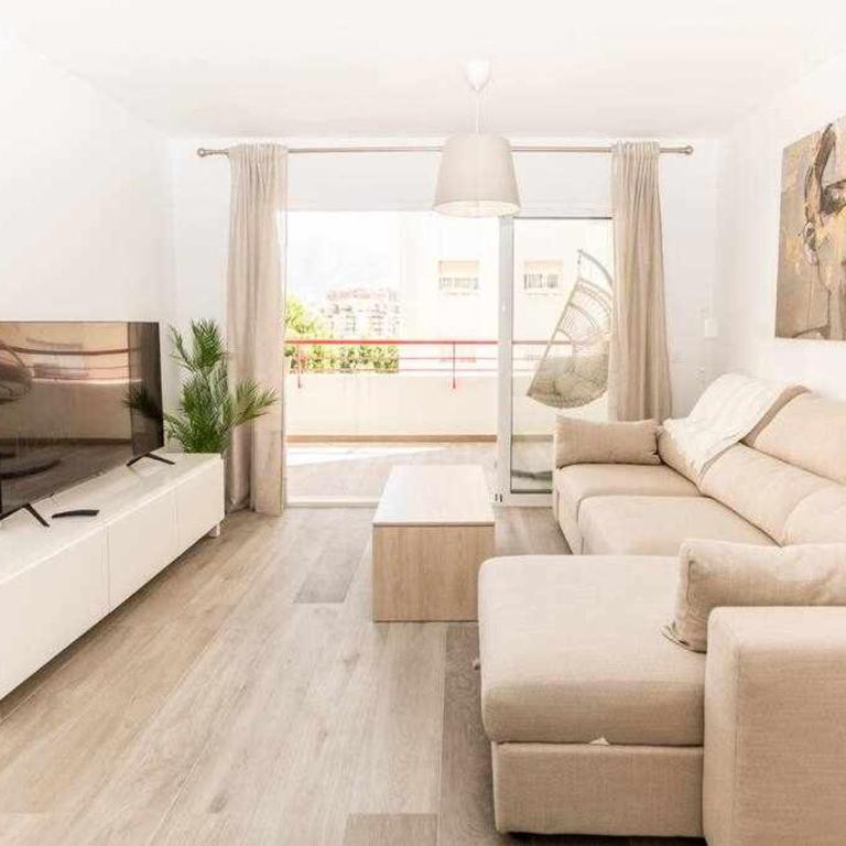 Miramar junto al recinto ferial de Fuengirola - Apartamento de 2 dormitorios - 12