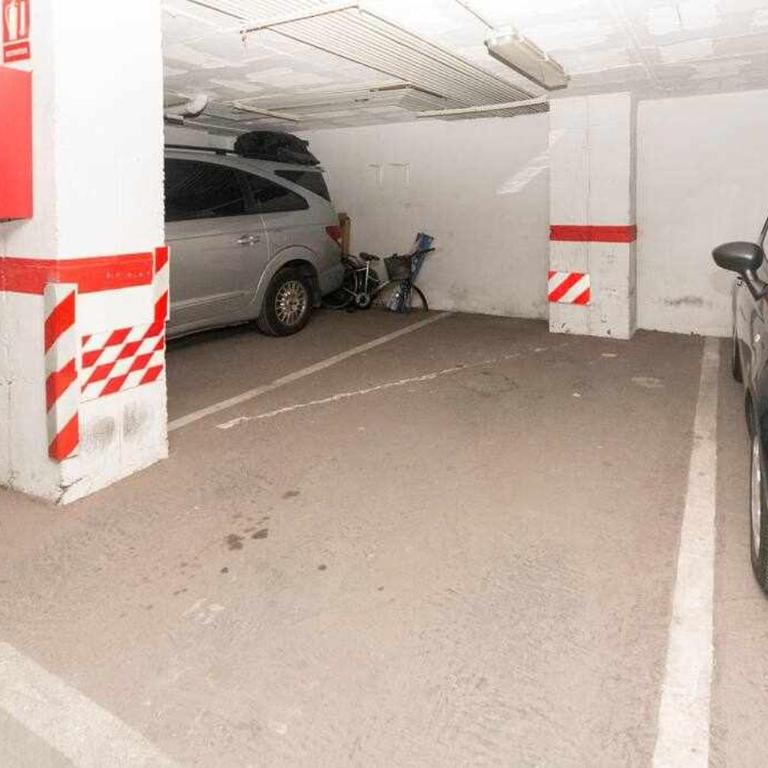 Miramar junto al recinto ferial de Fuengirola - Apartamento de 2 dormitorios - 25