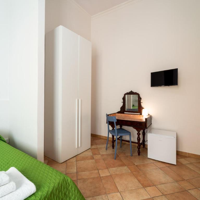 Palau Marco Polo - Camera Matrimoniale con Bagno Privato - 1