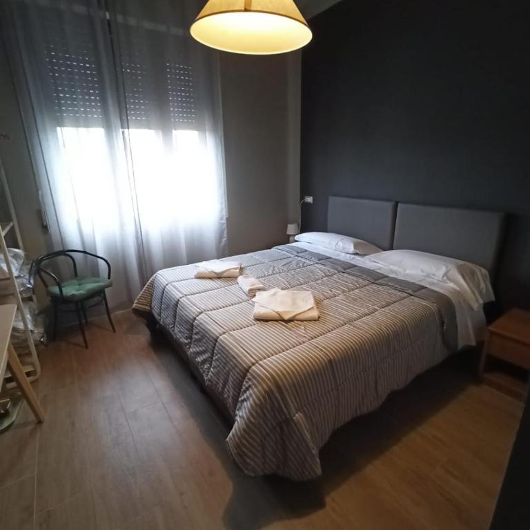 Albergo Italia di Nardi Renzo & C Snc - Camera Matrimoniale/Doppia con Letti Singoli - 13