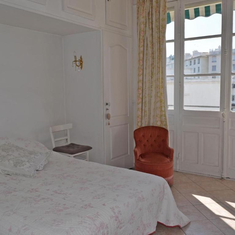 Palais Alexandre III - Appartement 2 Chambres - 1