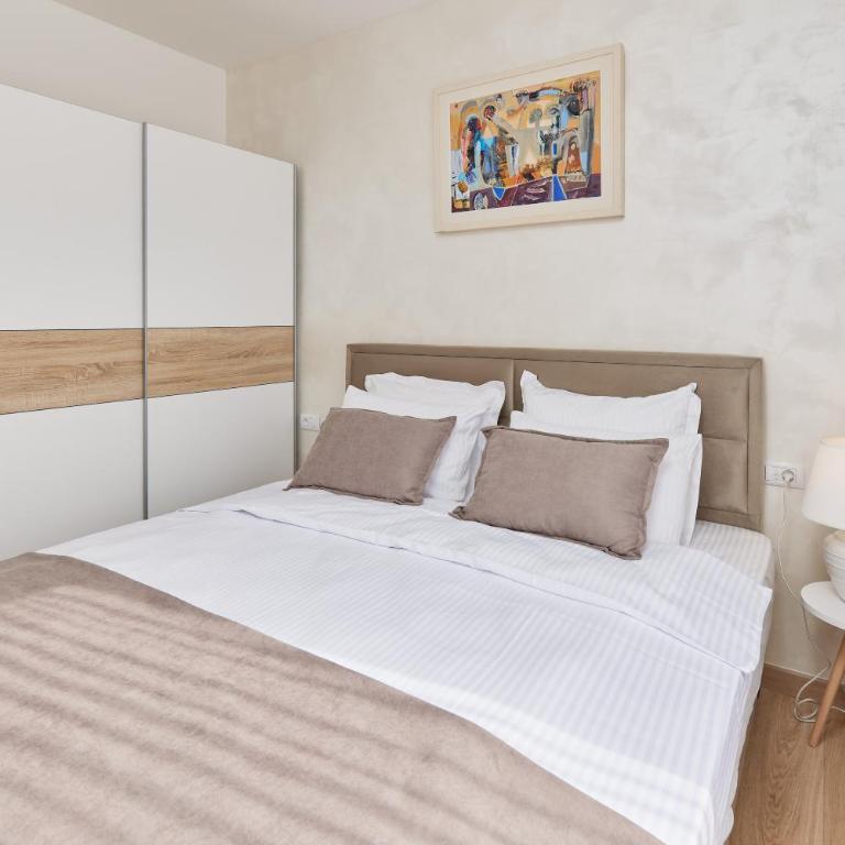 Apartment Noa with Sea View - One-Bedroom Apartment - 29