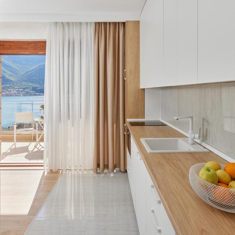 Apartment Noa with Sea View - One-Bedroom Apartment - 25