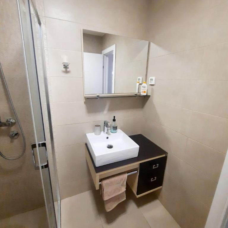 Montenegro Sea Pearl Apartments Petrovac - One-Bedroom Apartment - 16