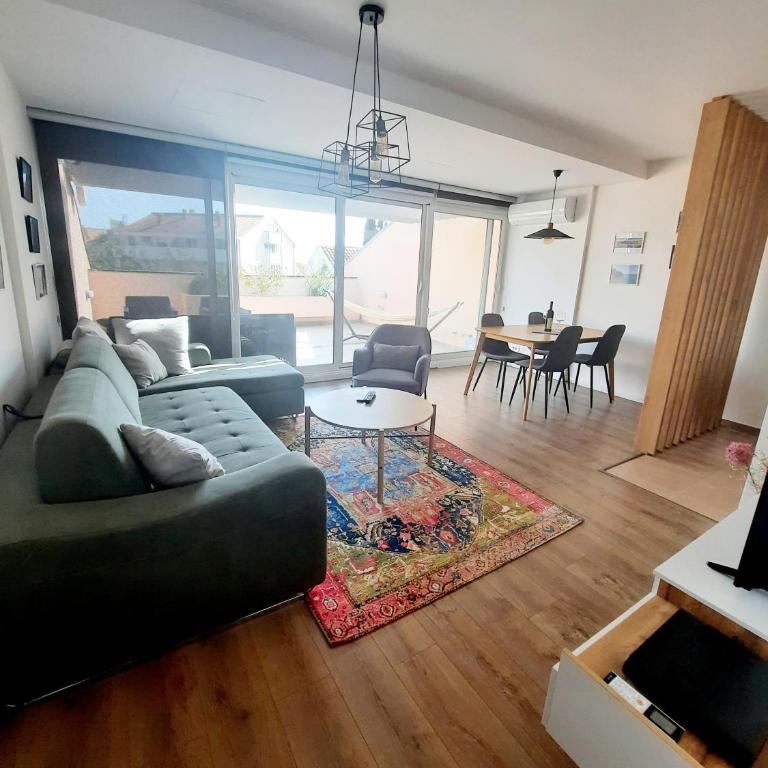 Montenegro Sea Pearl Apartments Petrovac - One-Bedroom Apartment - 2